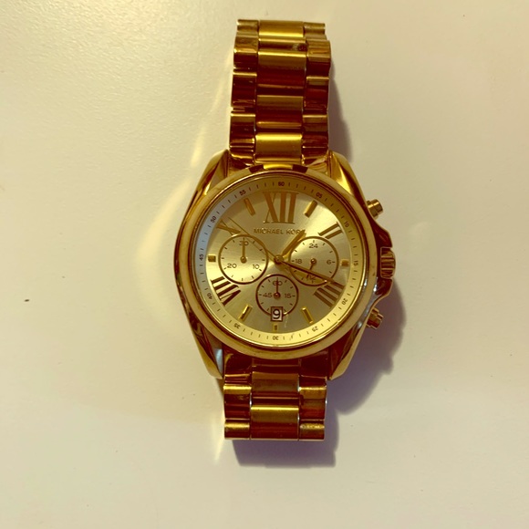 Micheal Kors watch - Picture 1 of 3
